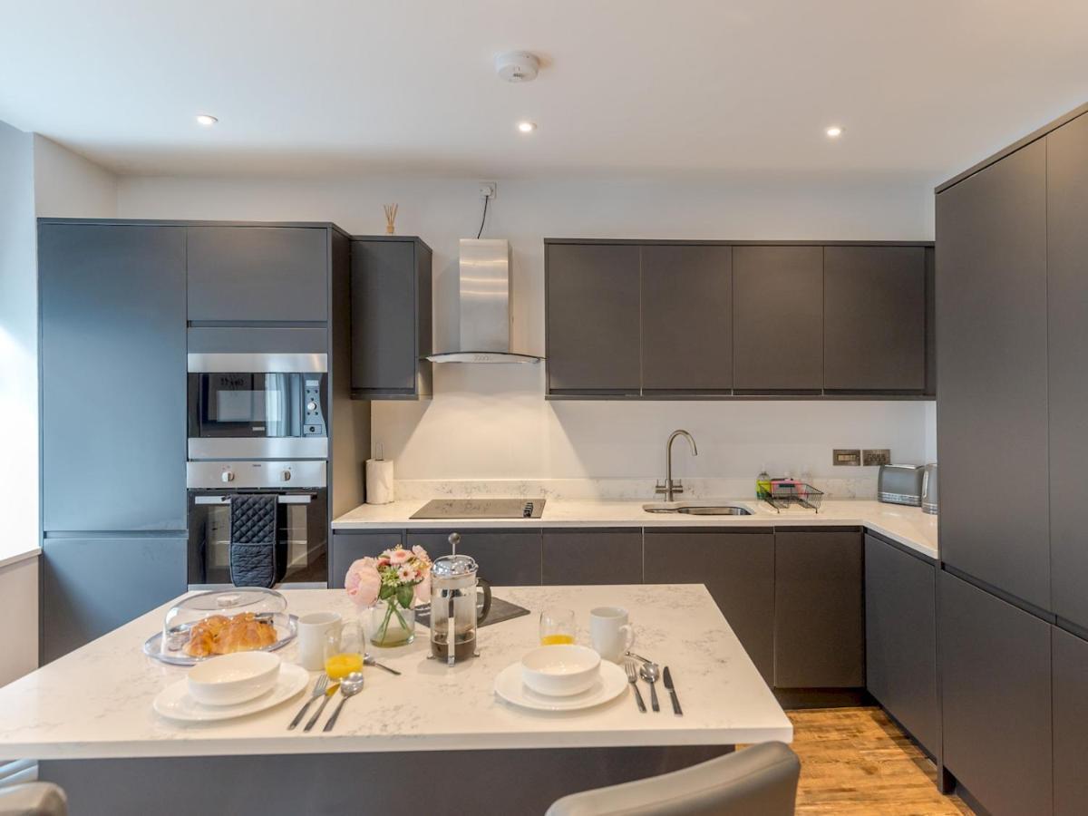 Pass The Keys 5A One Bedroom Modern Town Centre Apartment 슈루즈버리 외부 사진