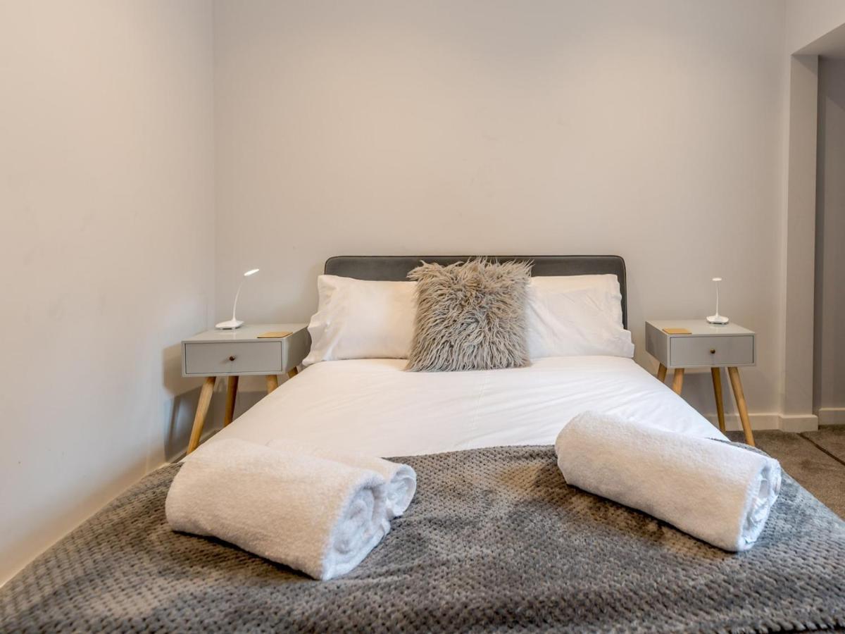 Pass The Keys 5A One Bedroom Modern Town Centre Apartment 슈루즈버리 외부 사진